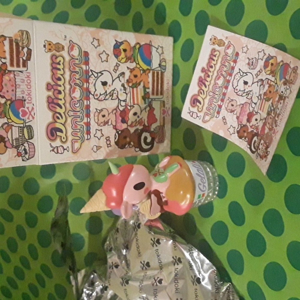 Tokidoki Delicious Unicorno series collectible figure Gelatino dessert blind box